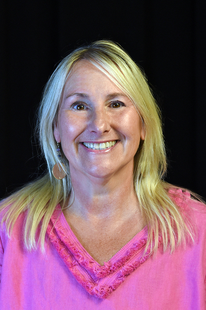 Dr. Kristine Smetana